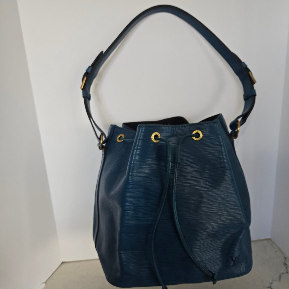 Women's Louis Vuitton Epi Leather Petit Noe Shoulder Bag in Blue - Picture 2 of 15